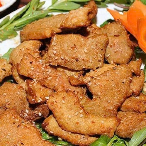 Vú Heo Nướng Chao Môn