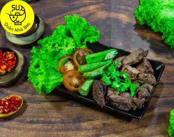 Bò Nướng Tảng Tiêu Đen
