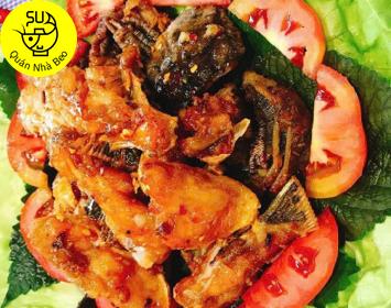 Đầu Cá Hồi Chiên Nước Mắm