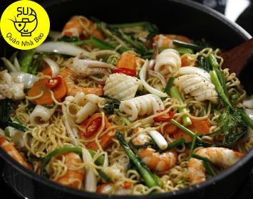Mì Xào Hải Sản